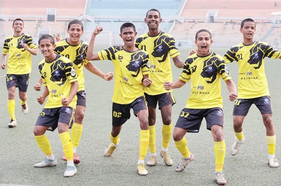 e4b15f72-7a43-4159-af81-3941bb6bbb21